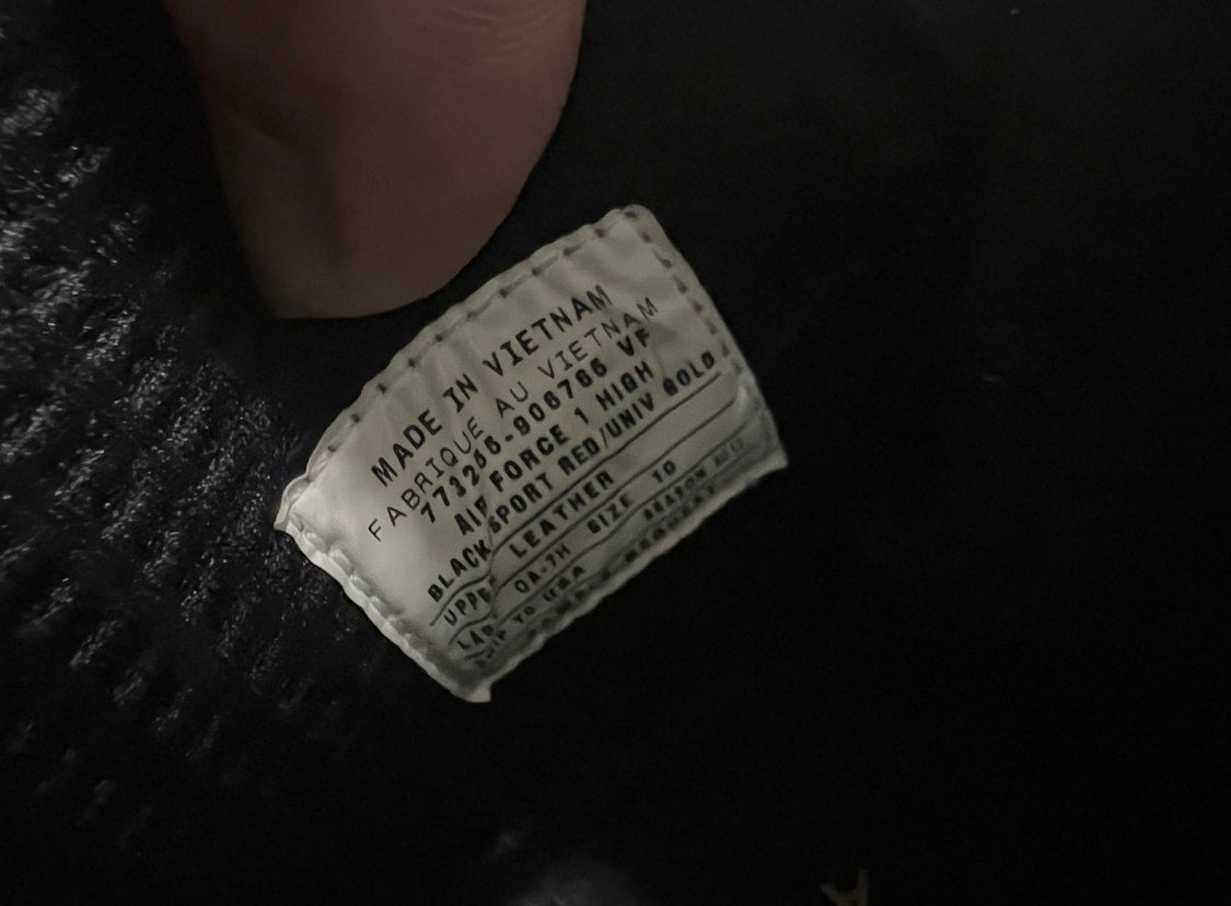 Vlone x Air Force 1 high Paris fashion week sample 9.5