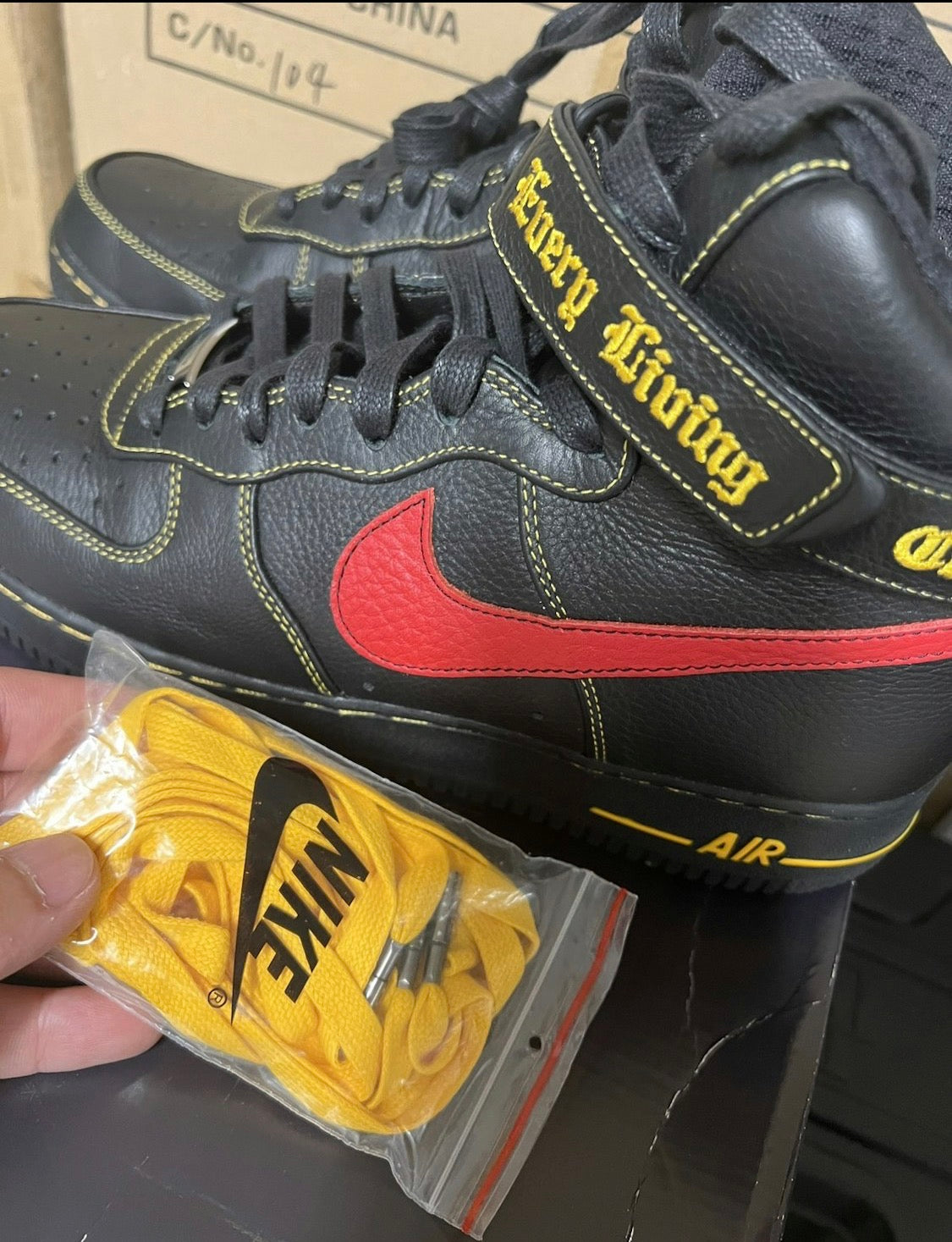 Vlone x Air Force 1 high Paris fashion week sample 9.5