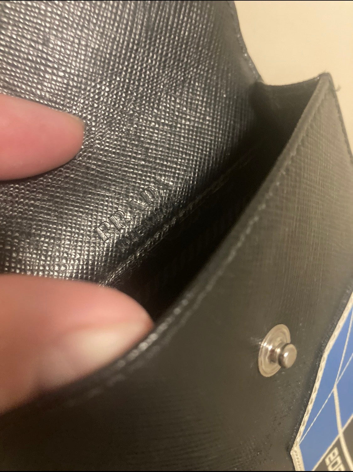 Prada Barney New York 2018 exclusive saffiano card/phone case