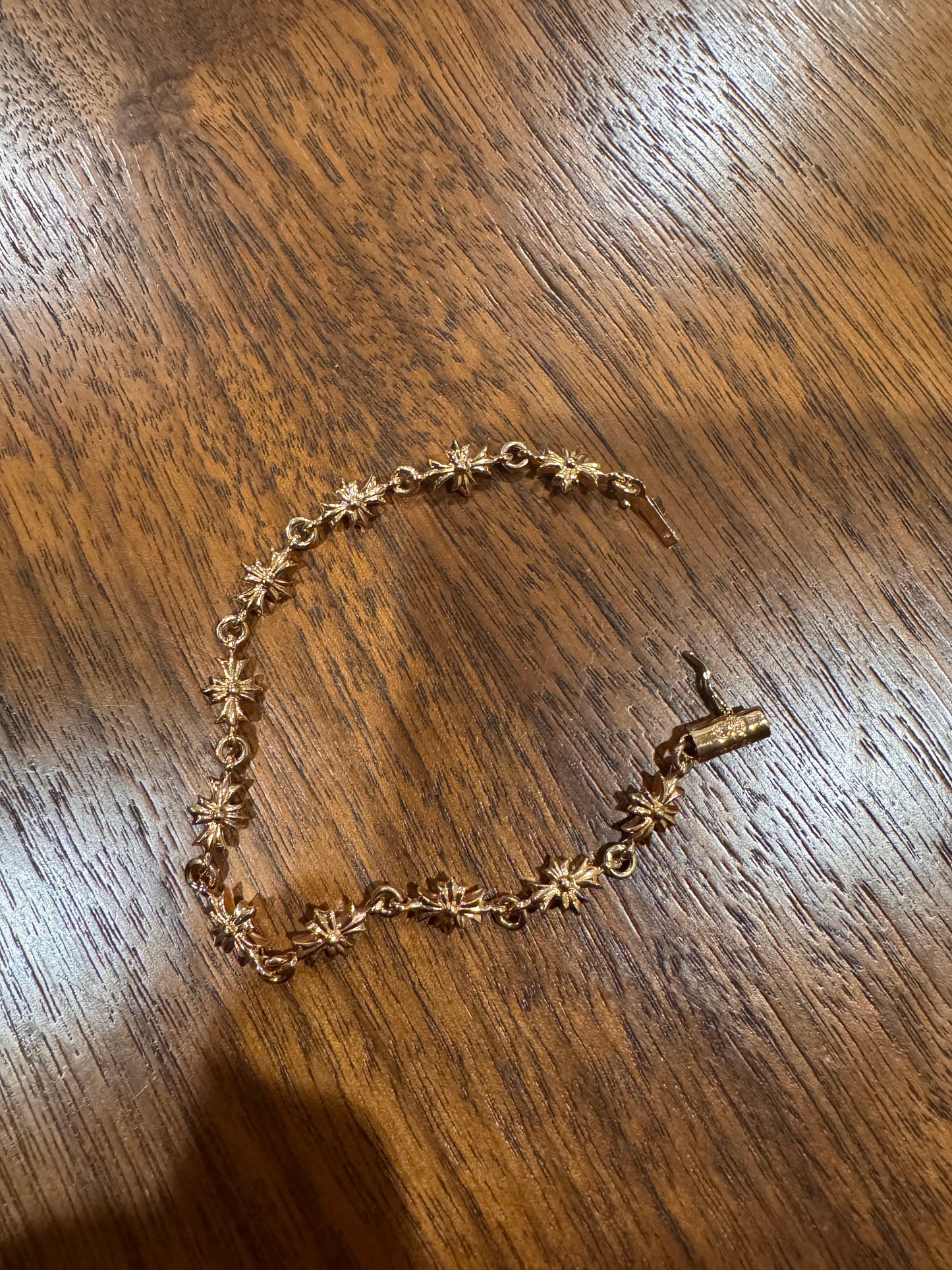 Chrome hearts tiny E 18K gold bracelet 11 link size 6.75inches